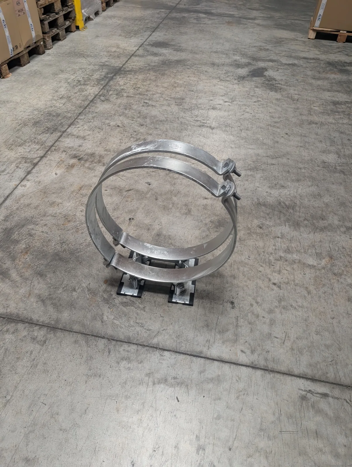 Supports sur mesure pour canalisation de diamètre 500 posée au sol